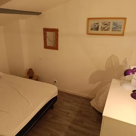 Maison Climatisee Et Au Calme A Дом отдыха